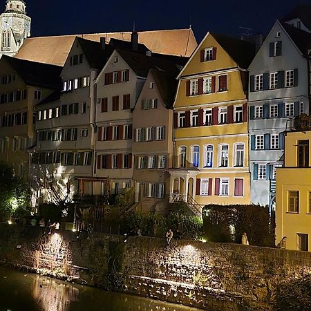 Stadtnahes Gaestezimmer Im Penthouse Bei Esi Tuebingen Ngoại thất bức ảnh