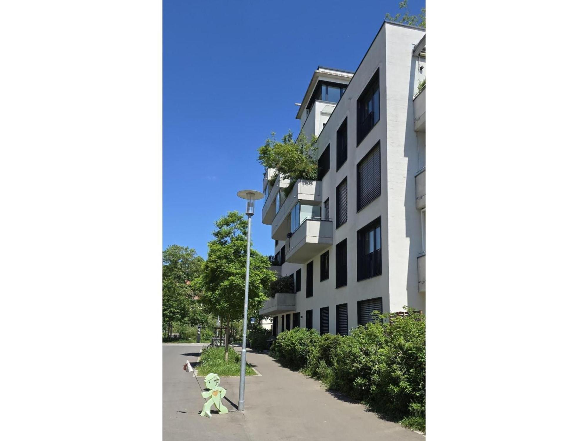 Stadtnahes Gaestezimmer Im Penthouse Bei Esi Tuebingen Ngoại thất bức ảnh